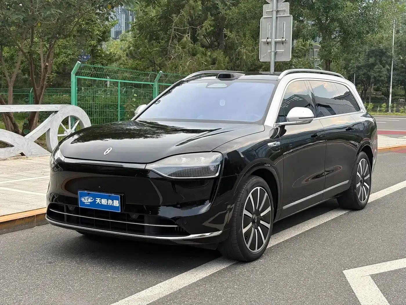 Wenjie M9 2024 Range Extended Max Edition 52kWh 6-Seater — миниатюра 1
