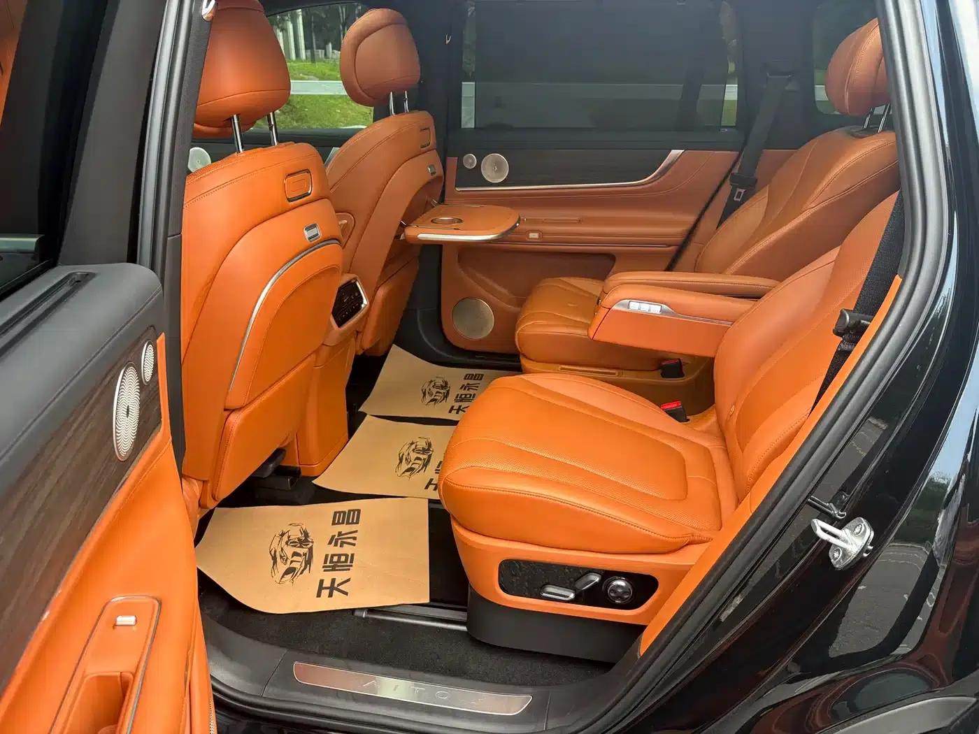 Wenjie M9 2024 Range Extended Max Edition 52kWh 6-Seater — миниатюра 16