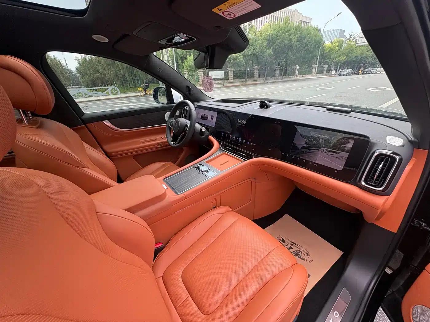 Wenjie M9 2024 Range Extended Max Edition 52kWh 6-Seater — миниатюра 18