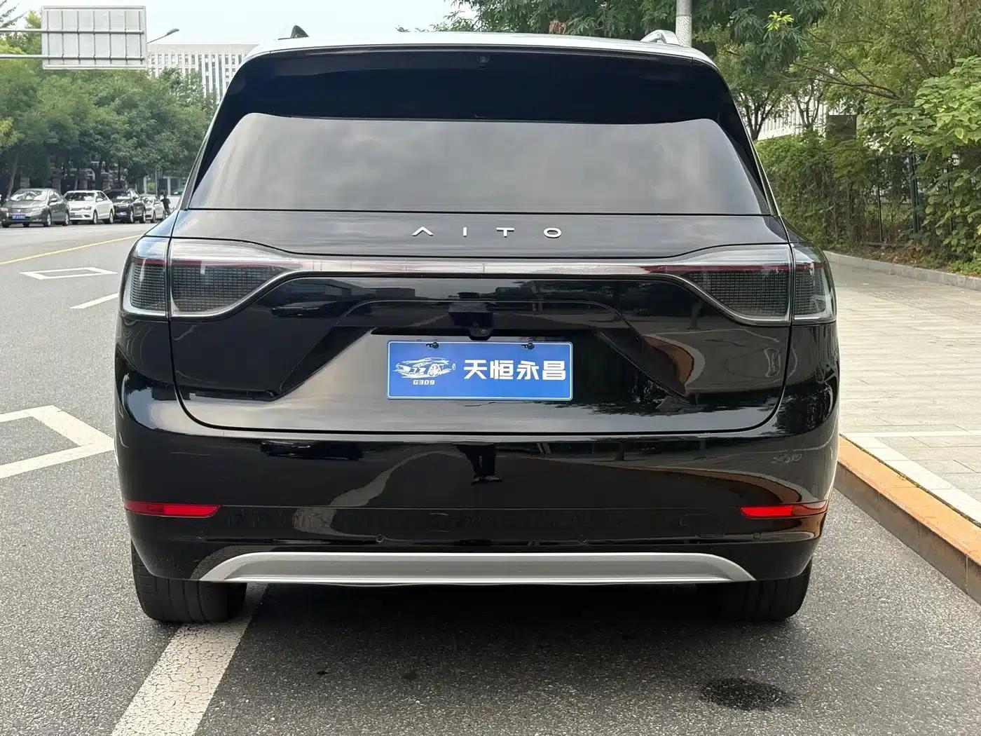 Wenjie M9 2024 Range Extended Max Edition 52kWh 6-Seater — миниатюра 7
