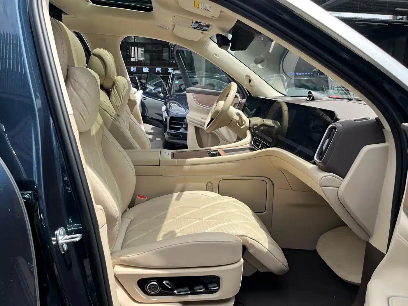 Wenjie M9 2025 Ultra Extended Range Edition 52kWh 6-Seat Version (192-line LiDAR) — миниатюра 11