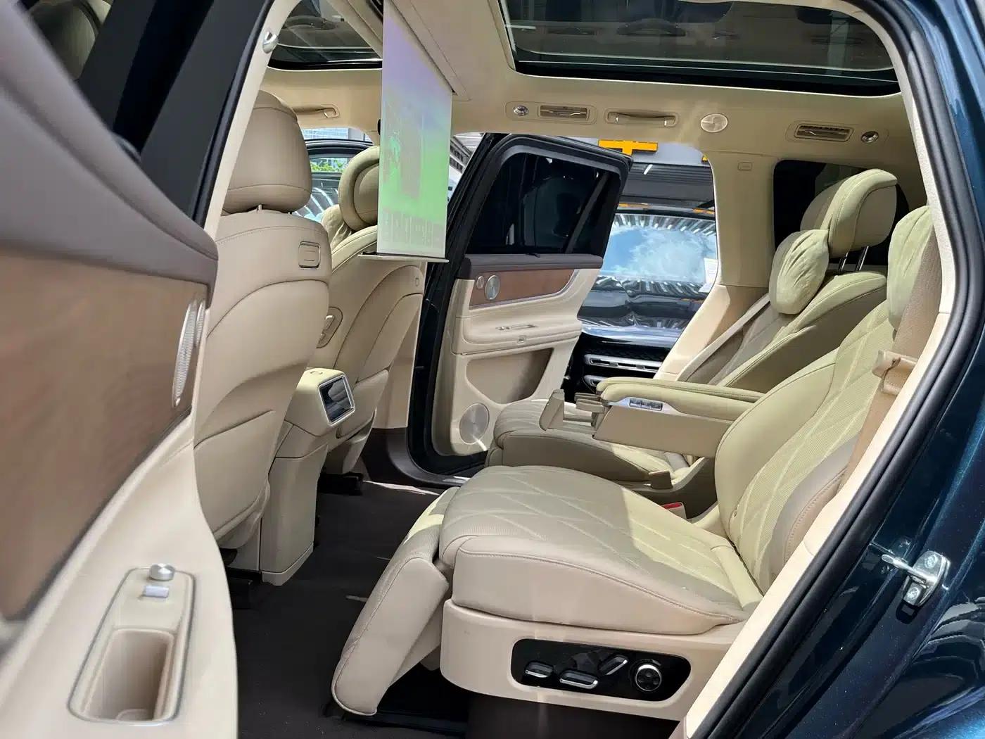 Wenjie M9 2025 Ultra Extended Range Edition 52kWh 6-Seat Version (192-line LiDAR) — миниатюра 15