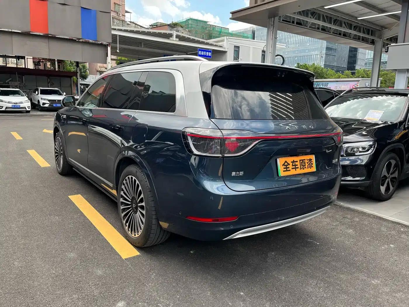 Wenjie M9 2025 Ultra Extended Range Edition 52kWh 6-Seat Version (192-line LiDAR) — миниатюра 4