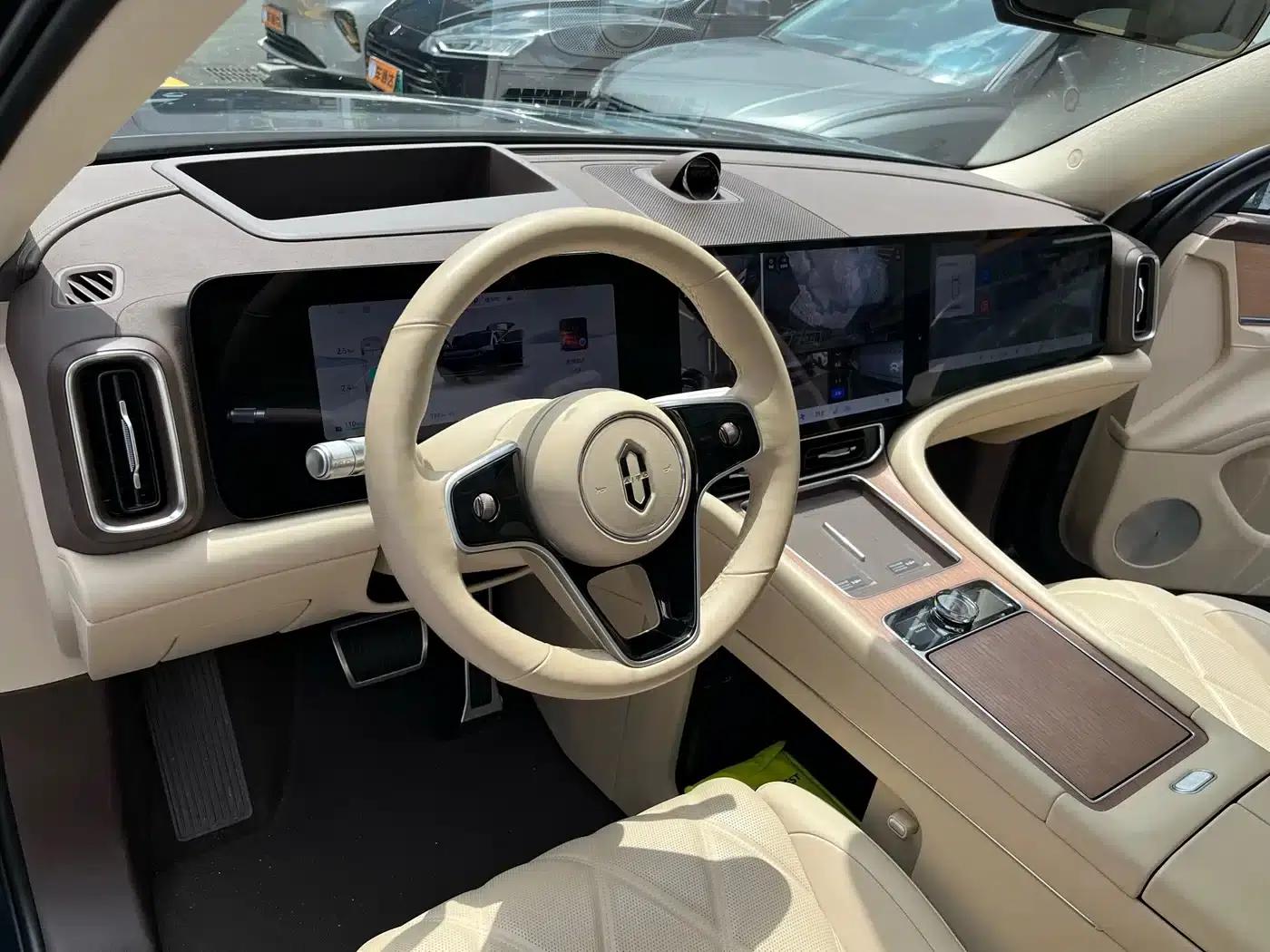 Wenjie M9 2025 Ultra Extended Range Edition 52kWh 6-Seat Version (192-line LiDAR) — миниатюра 8