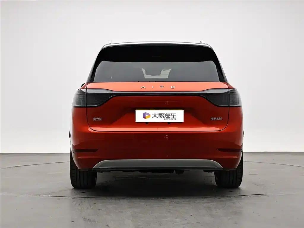 Wenjie M9 2024 Range Extended Ultra Edition 42kWh 6-Seater — миниатюра 4