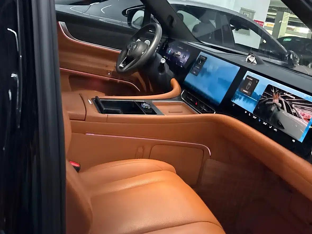 Wenjie M9 2024 Range Extended Ultra Edition 52kWh 6-Seater — миниатюра 11