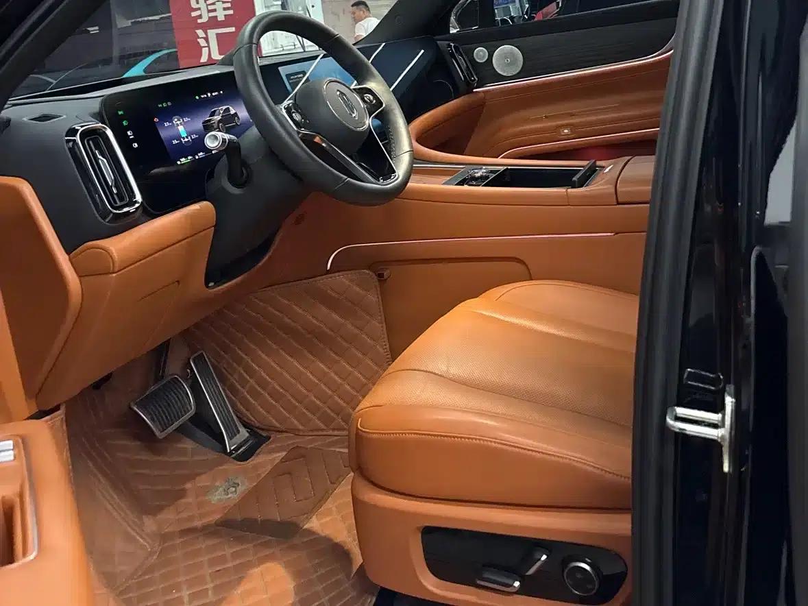 Wenjie M9 2024 Range Extended Ultra Edition 52kWh 6-Seater — миниатюра 4