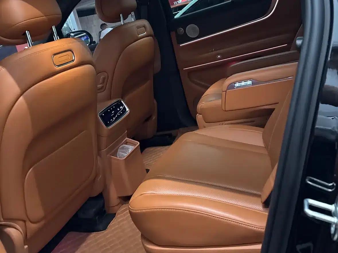 Wenjie M9 2024 Range Extended Ultra Edition 52kWh 6-Seater — миниатюра 5