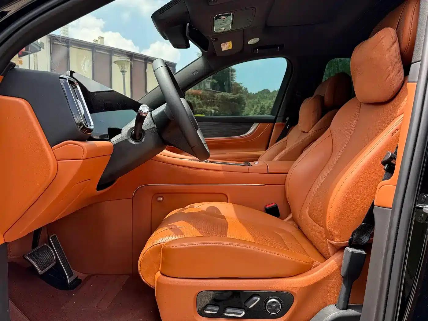 Wenjie M9 2025 Ultra Extended Range Edition (52kWh, 5-seater, 192-line LiDAR) — миниатюра 17