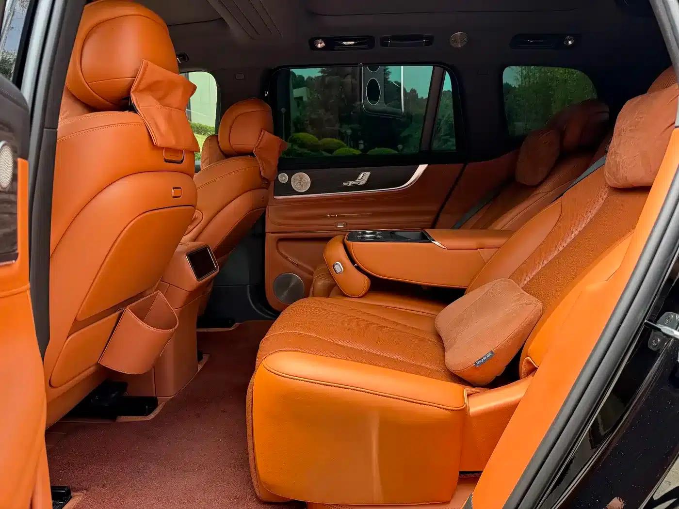 Wenjie M9 2025 Ultra Extended Range Edition (52kWh, 5-seater, 192-line LiDAR) — миниатюра 18
