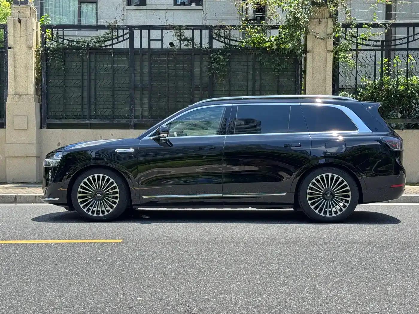 Wenjie M9 2025 Ultra Extended Range Edition (52kWh, 6-seater, 192-line LiDAR) — миниатюра 4
