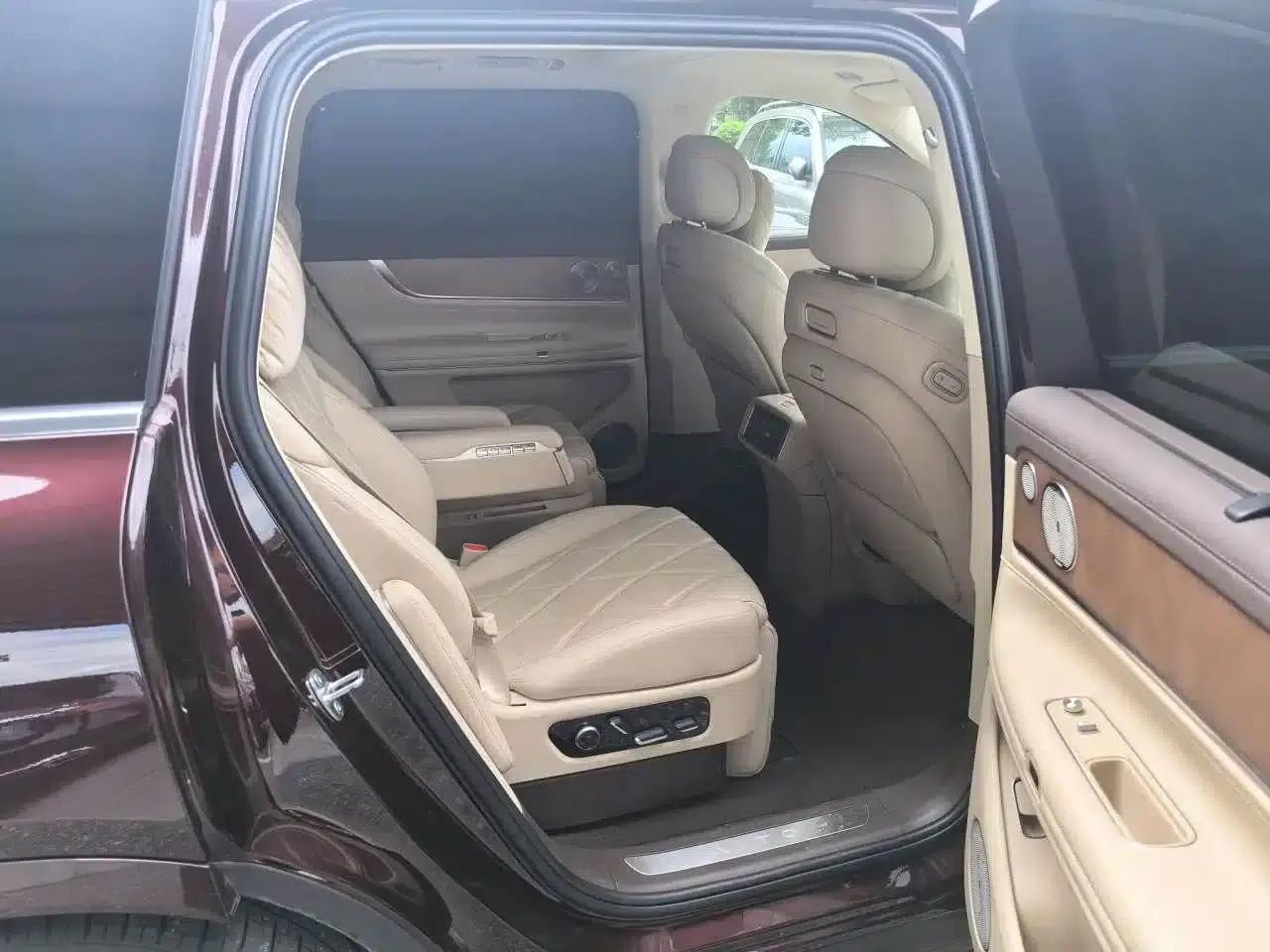 Wenjie M9 2025 Ultra Extended Range Edition 52kWh 6-Seat Version (192-line LiDAR) — миниатюра 6