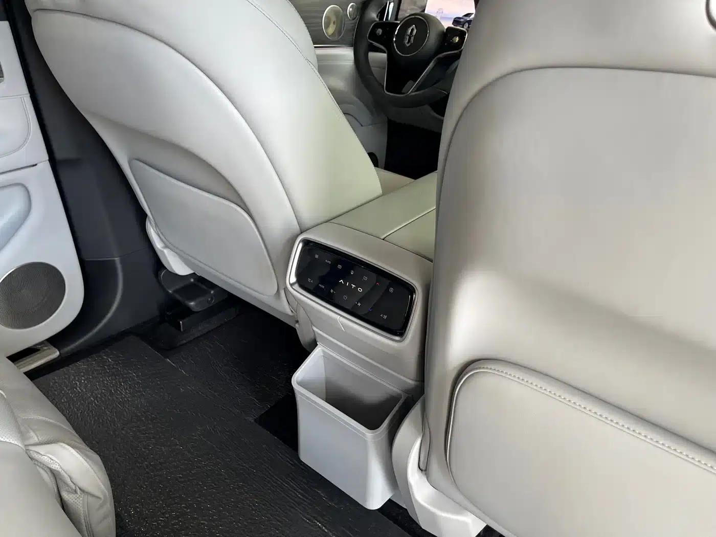 Wenjie M9 2024 Range Extended Ultra Edition 52kWh 5-Seater — миниатюра 23