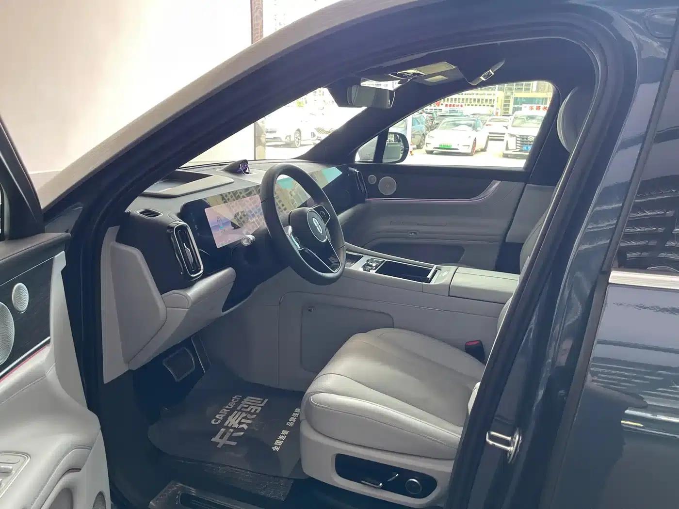 Wenjie M9 2024 Range Extended Ultra Edition 52kWh 5-Seater — миниатюра 8