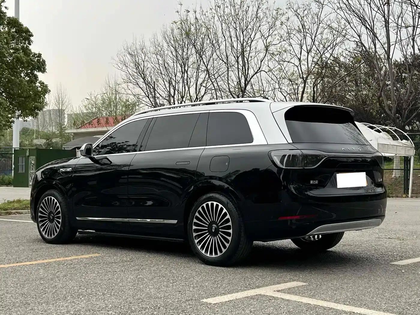 Wenjie M9 2024 Range Extended Ultra Edition 42kWh 6-Seater — миниатюра 12