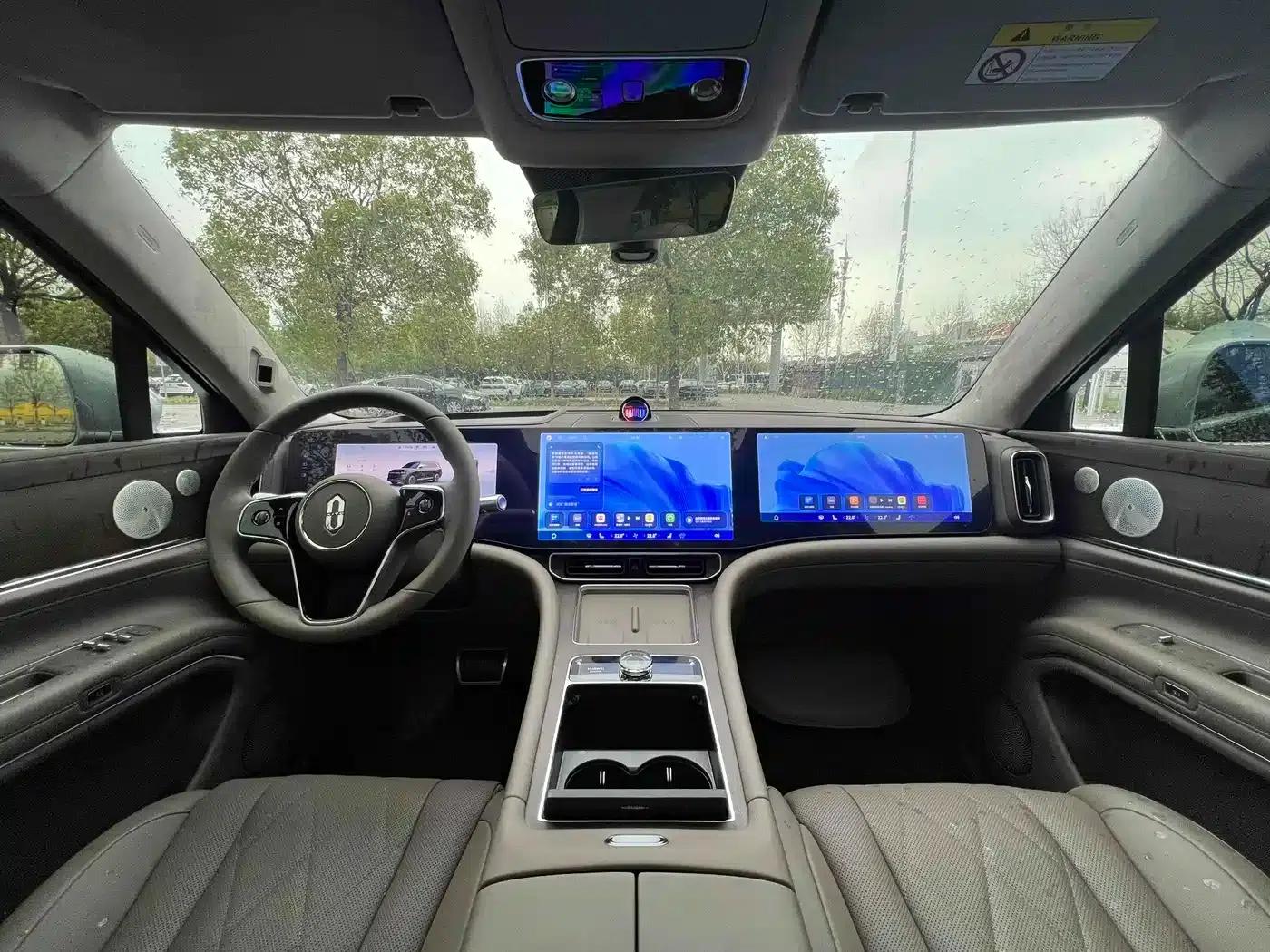 Wenjie M9 2024 Range Extended Ultra Edition 42kWh 6-Seater — миниатюра 8