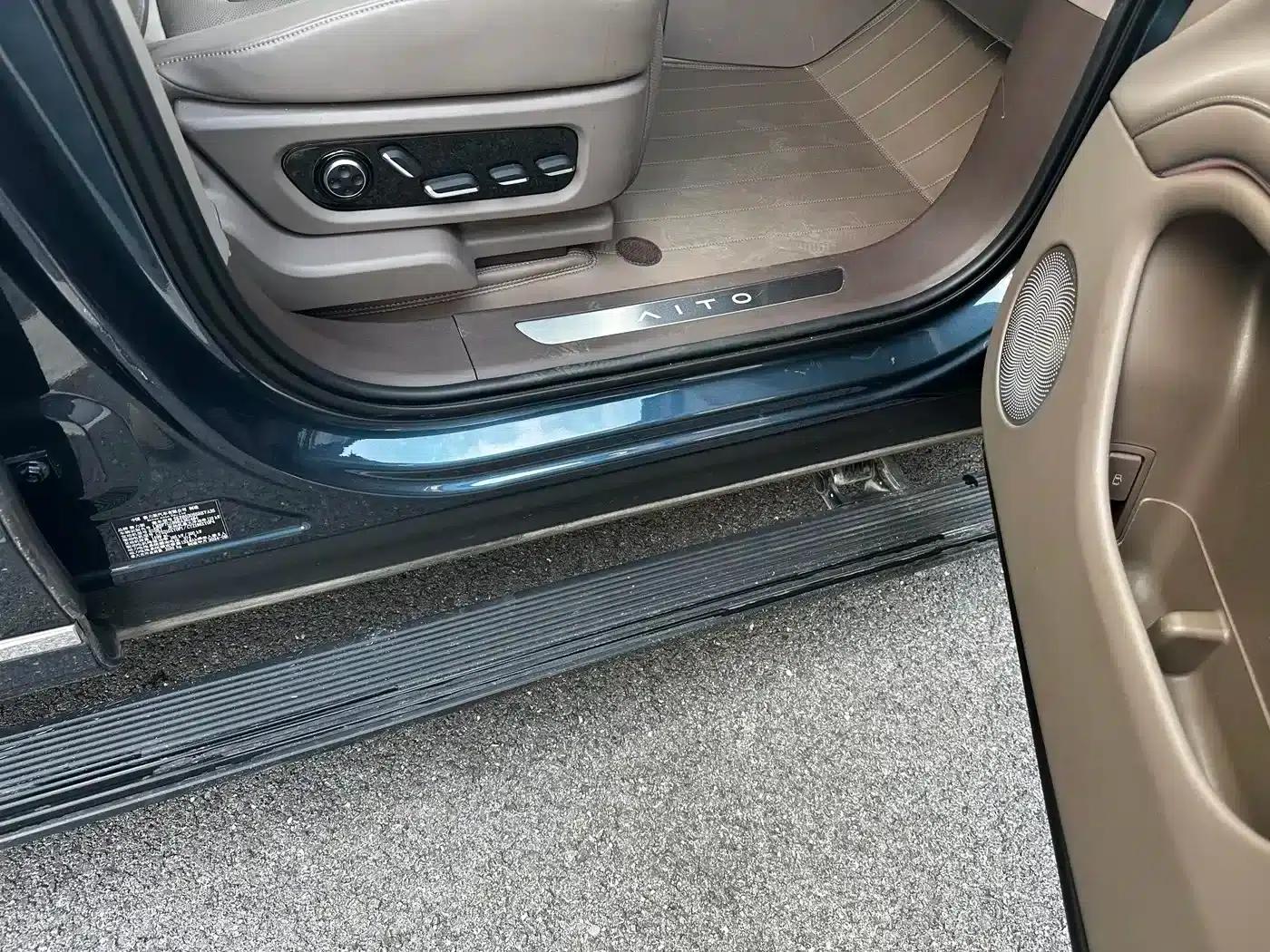 Wenjie M9 2024 Range Extended Ultra Edition 52kWh 5-Seater — миниатюра 16