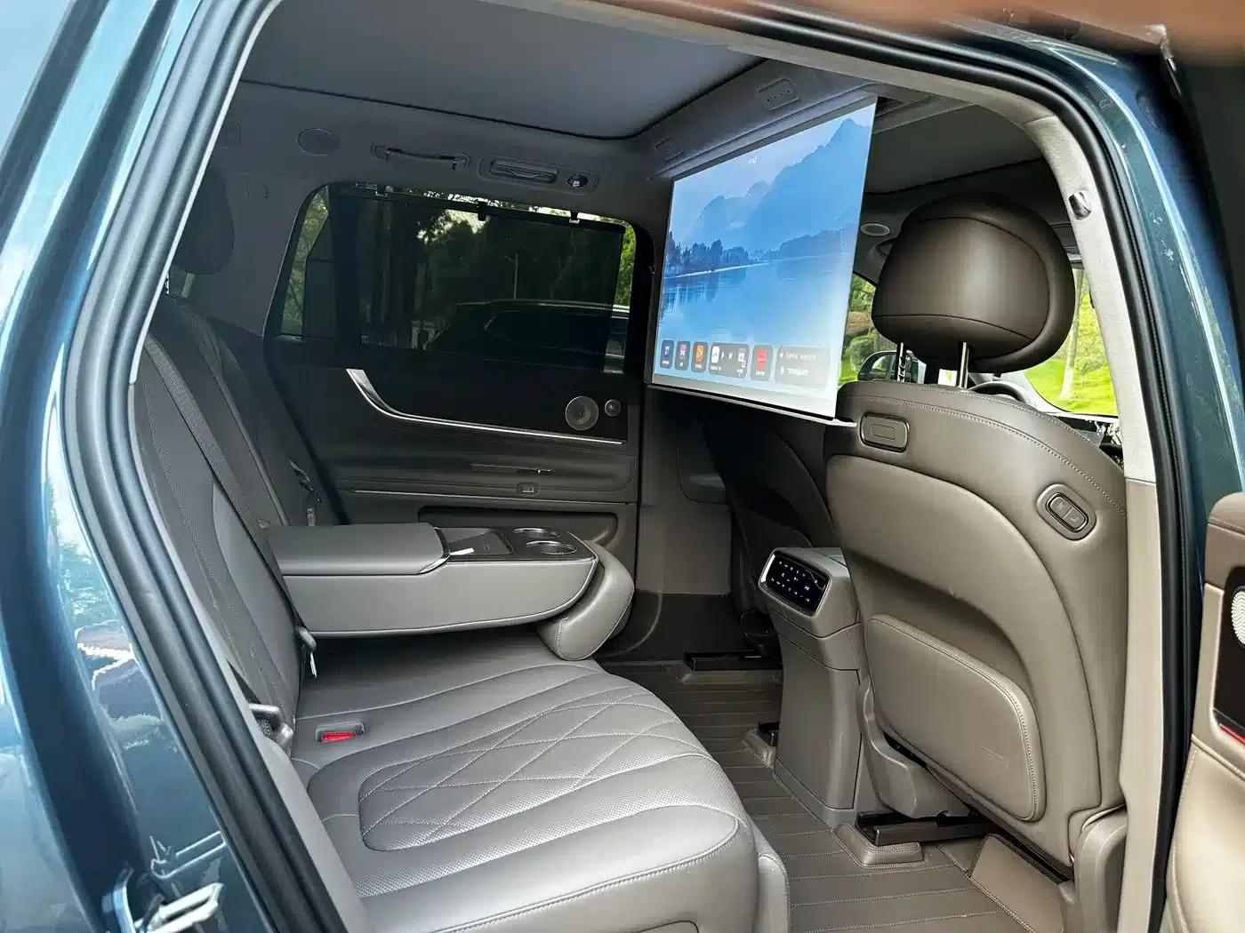 Wenjie M9 2024 Range Extended Ultra Edition 52kWh 5-Seater — миниатюра 18