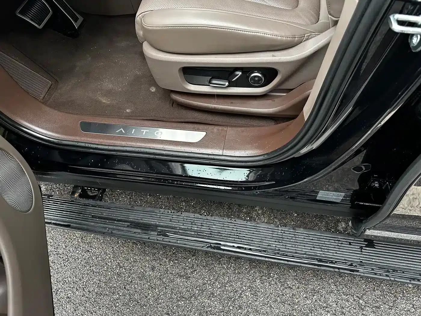 Wenjie M9 2024 Range Extended Ultra Edition 52kWh 5-Seater — миниатюра 12