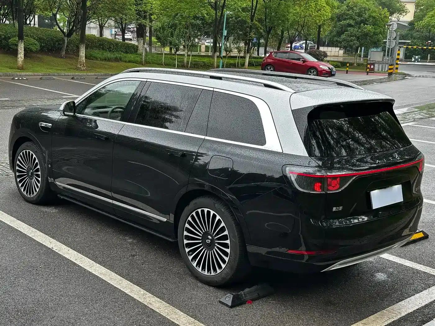 Wenjie M9 2024 Range Extended Ultra Edition 52kWh 5-Seater — миниатюра 5