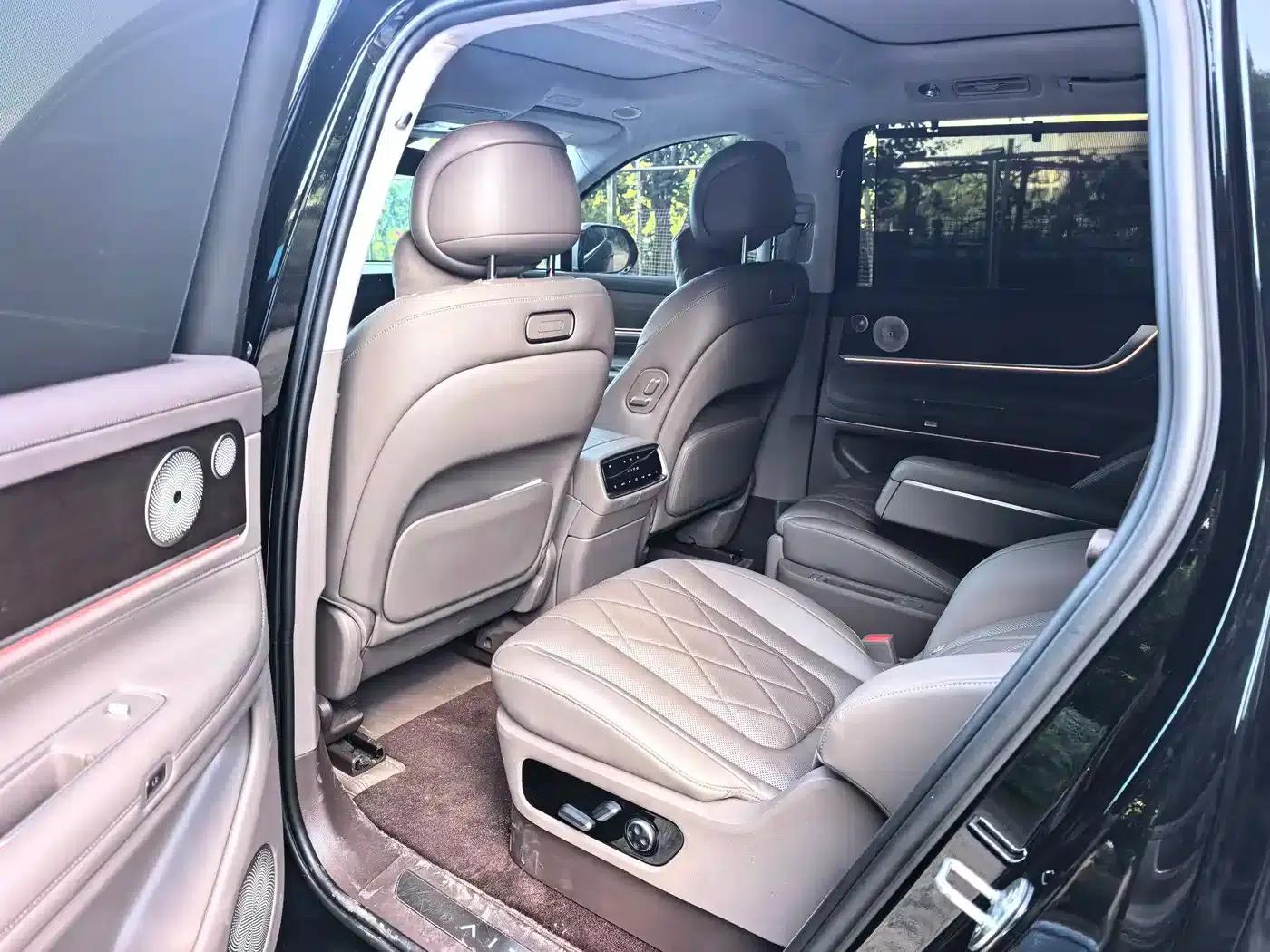 Wenjie M9 2024 Range Extended Ultra Edition 42kWh 6-Seater — миниатюра 10