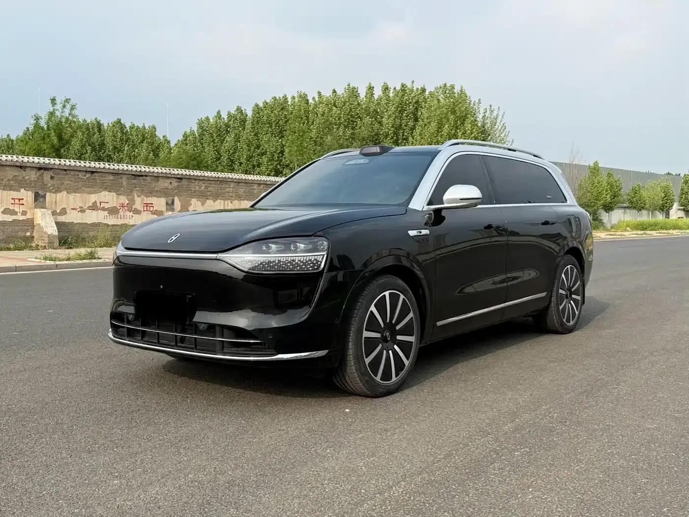 Wenjie M9 2024 Range Extended Ultra Edition 52kWh 6-Seater — миниатюра 1