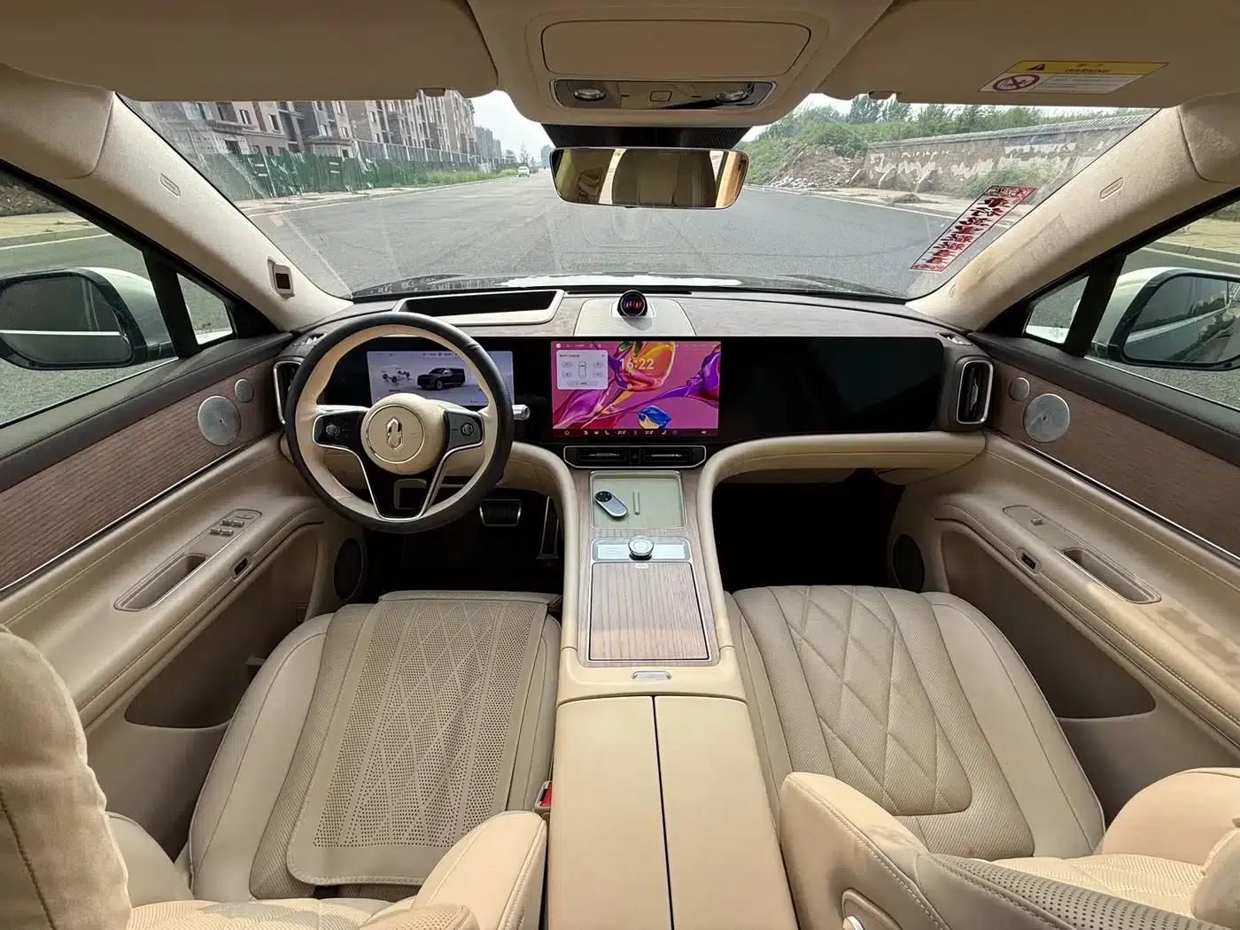 Wenjie M9 2024 Range Extended Ultra Edition 52kWh 6-Seater — миниатюра 7