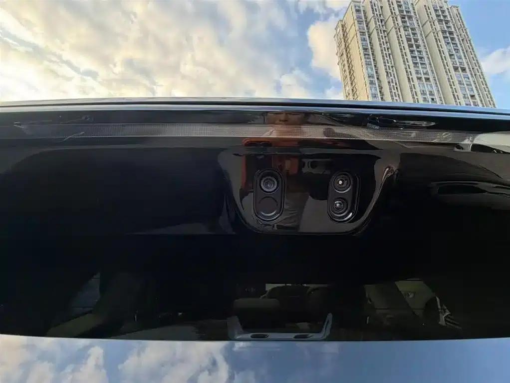 Wenjie M9 2025 Extended Range Max Edition 52kWh 5-Seat Version (896-line LiDAR) — миниатюра 23