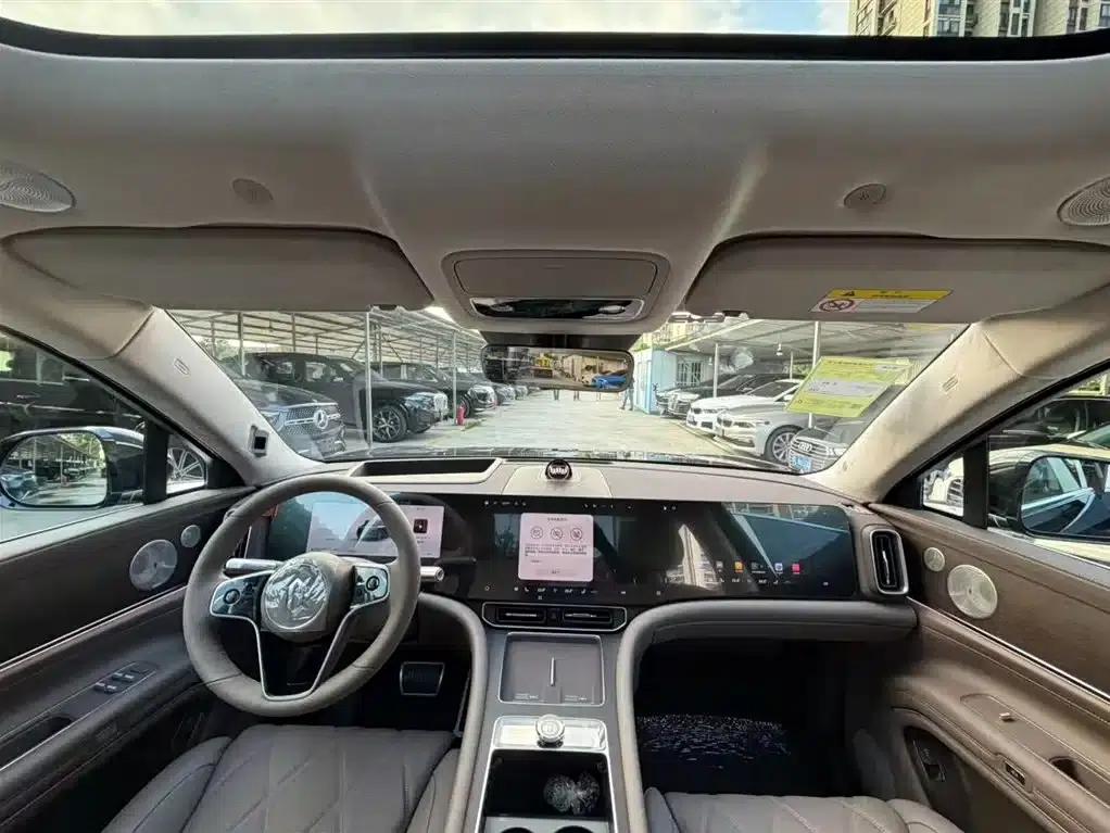 Wenjie M9 2025 Extended Range Max Edition 52kWh 5-Seat Version (896-line LiDAR) — миниатюра 5