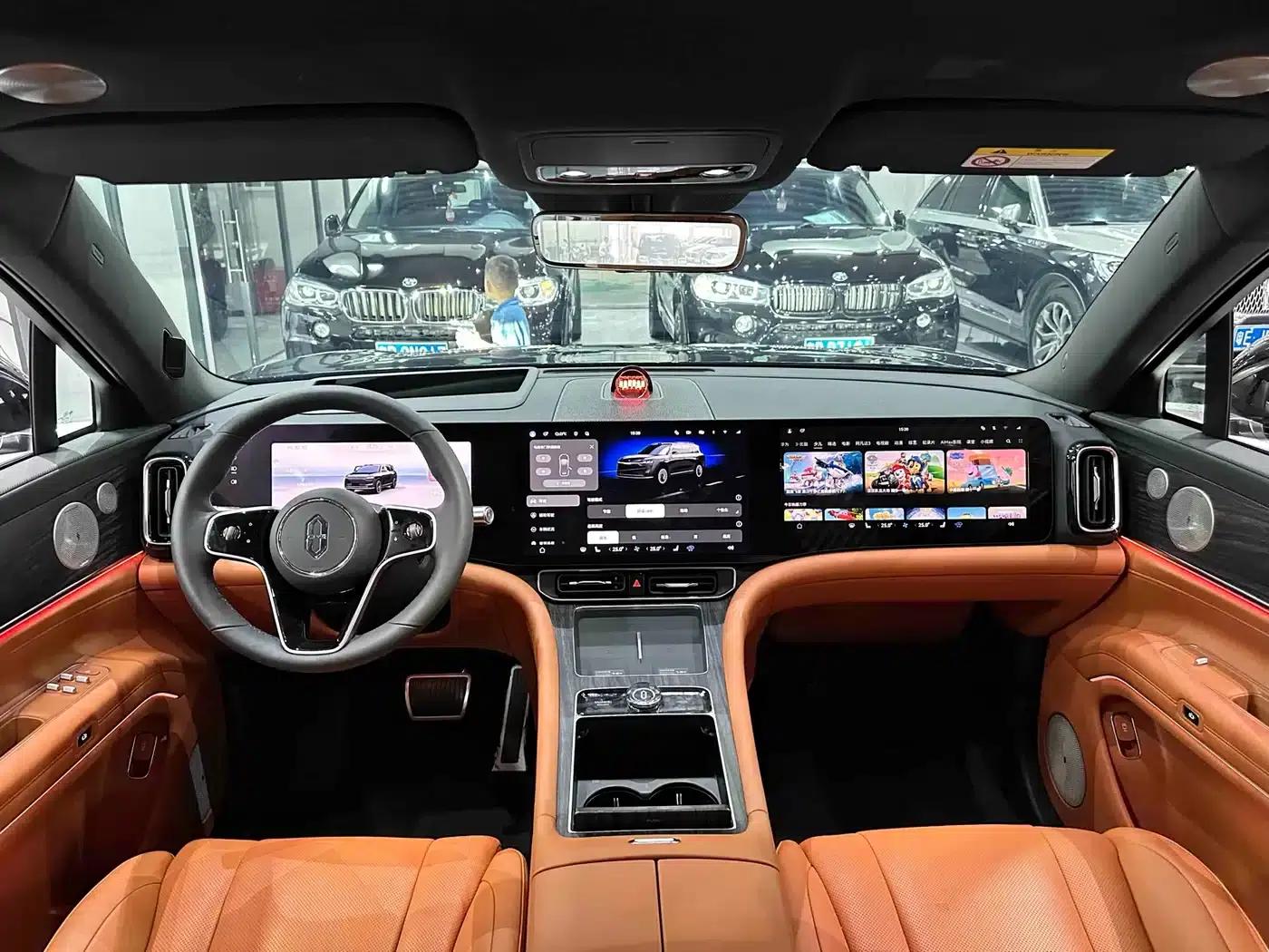 Wenjie M9 2025 Ultra Extended Range Edition 52kWh 6-Seat Version (192-line LiDAR) — миниатюра 19