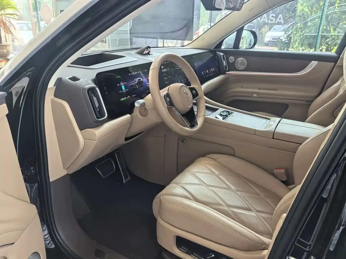 Wenjie M9 2025 Ultra Extended Range Edition (52kWh, 6-seater, 192-line LiDAR) — миниатюра 5