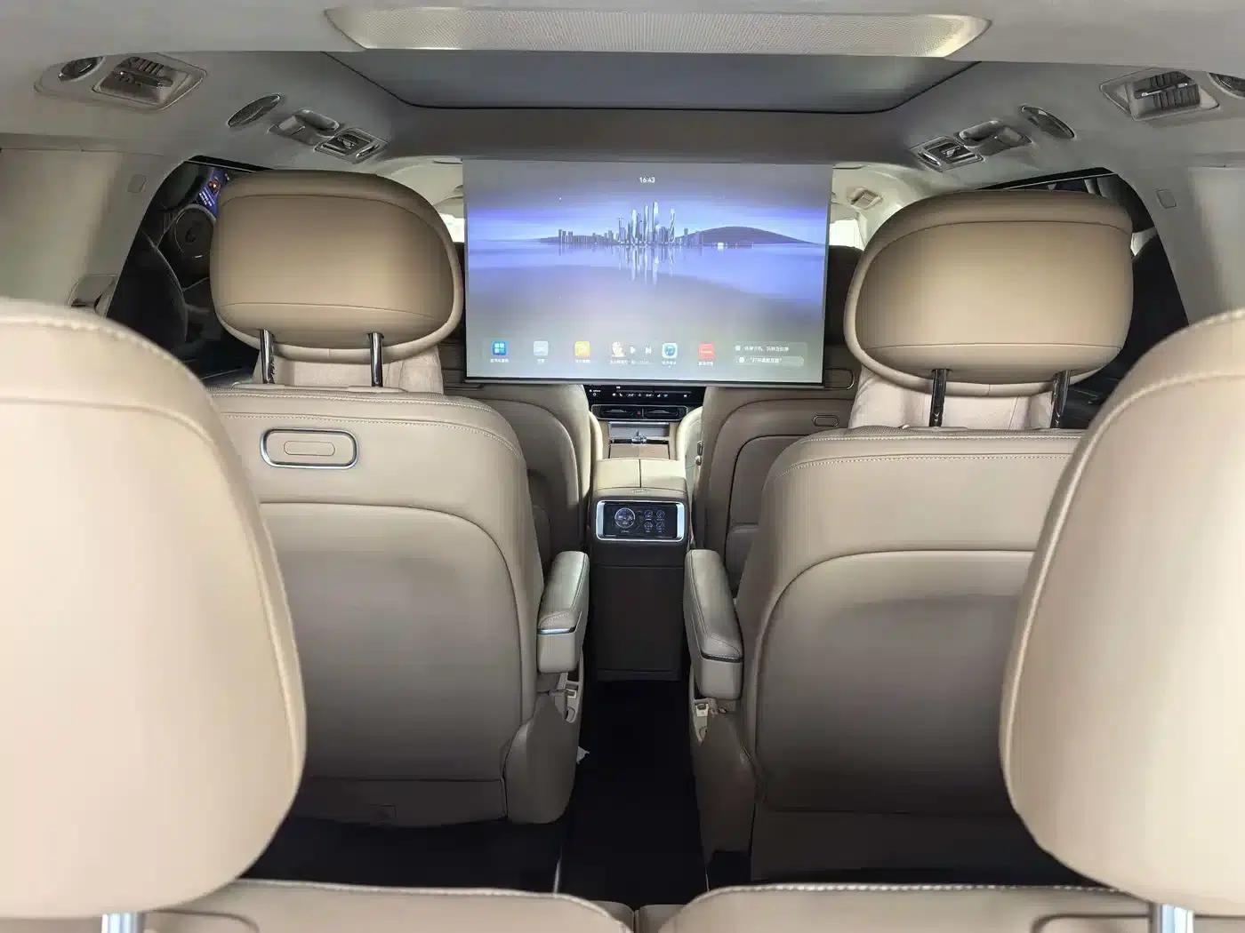 Wenjie M9 2025 Ultra Extended Range Edition (52kWh, 6-seater, 192-line LiDAR) — миниатюра 10