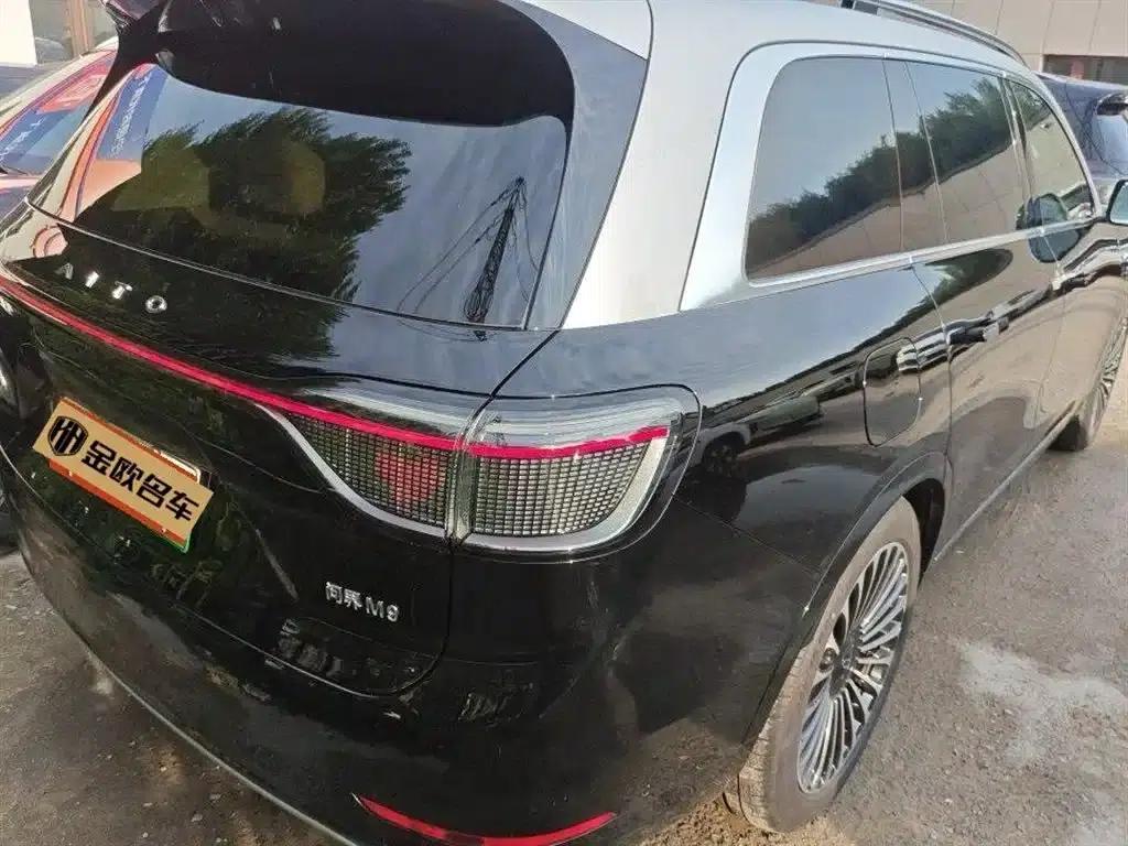 Wenjie M9 2025 Ultra Extended Range Edition (52kWh, 6-seater, 192-line LiDAR) — миниатюра 2