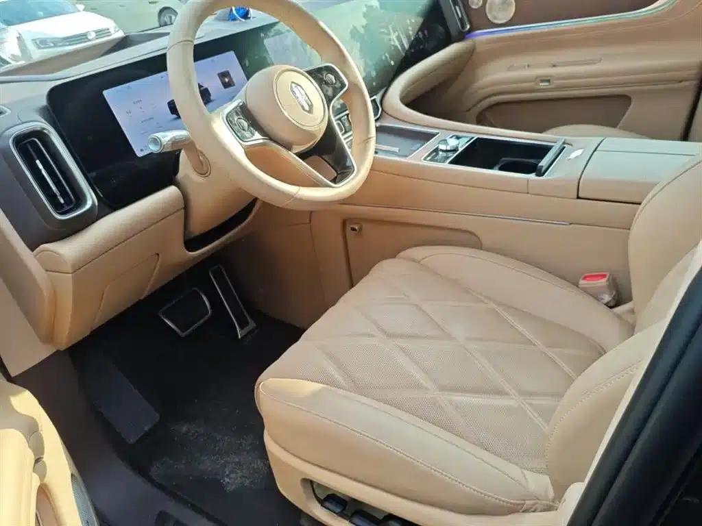 Wenjie M9 2025 Ultra Extended Range Edition (52kWh, 6-seater, 192-line LiDAR) — миниатюра 8