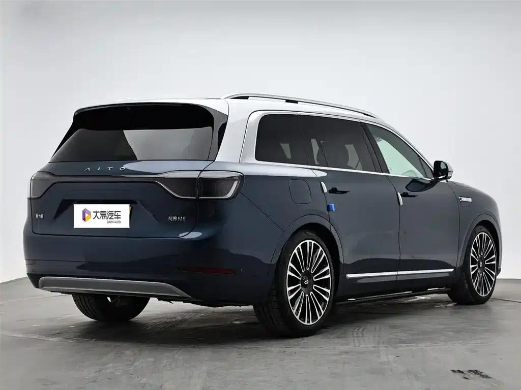 Wenjie M9 2024 Range Extended Ultra Edition 52kWh 5-Seater — миниатюра 3