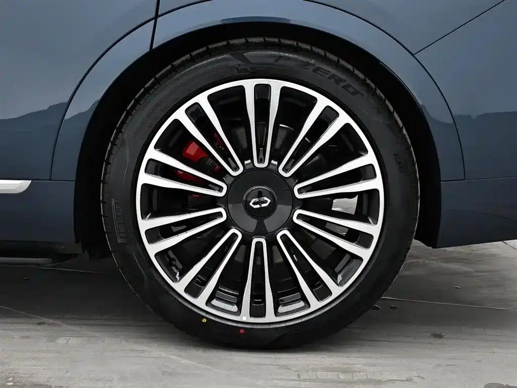 Wenjie M9 2024 Range Extended Ultra Edition 52kWh 5-Seater — миниатюра 9