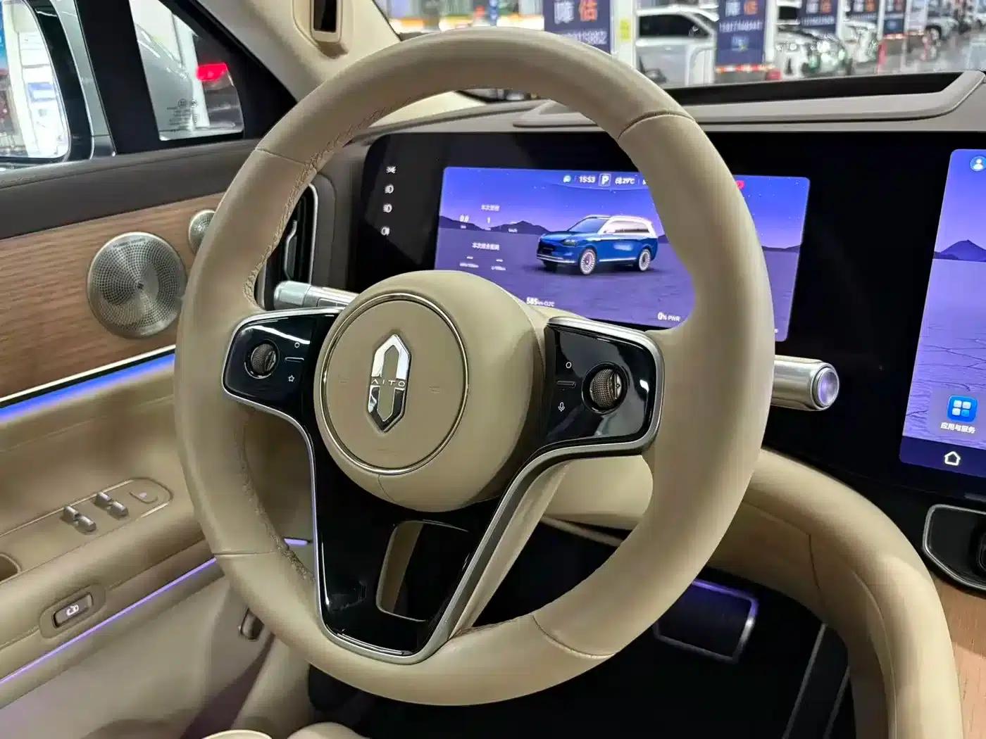 Wenjie M9 2025 Ultra Extended Range Edition 52kWh 6-Seat Version (192-line LiDAR) — миниатюра 12