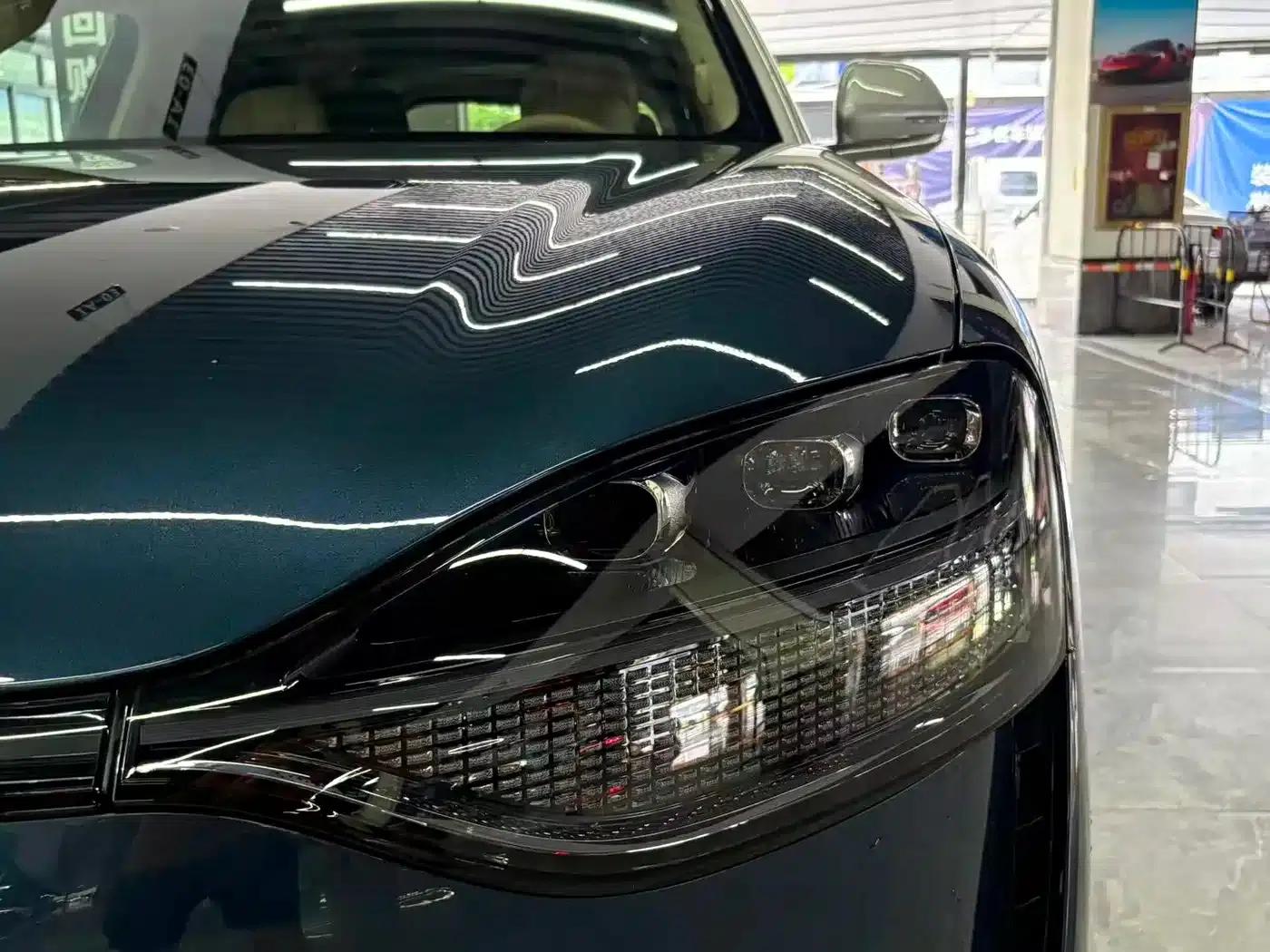 Wenjie M9 2025 Ultra Extended Range Edition 52kWh 6-Seat Version (192-line LiDAR) — миниатюра 3