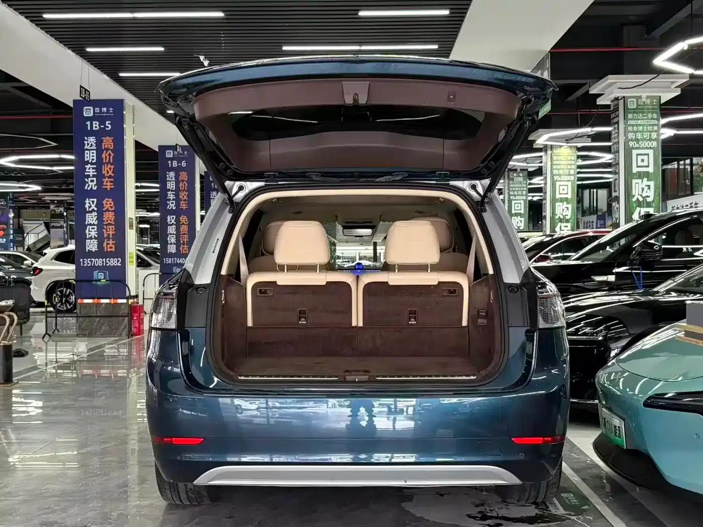 Wenjie M9 2025 Ultra Extended Range Edition 52kWh 6-Seat Version (192-line LiDAR) — миниатюра 21