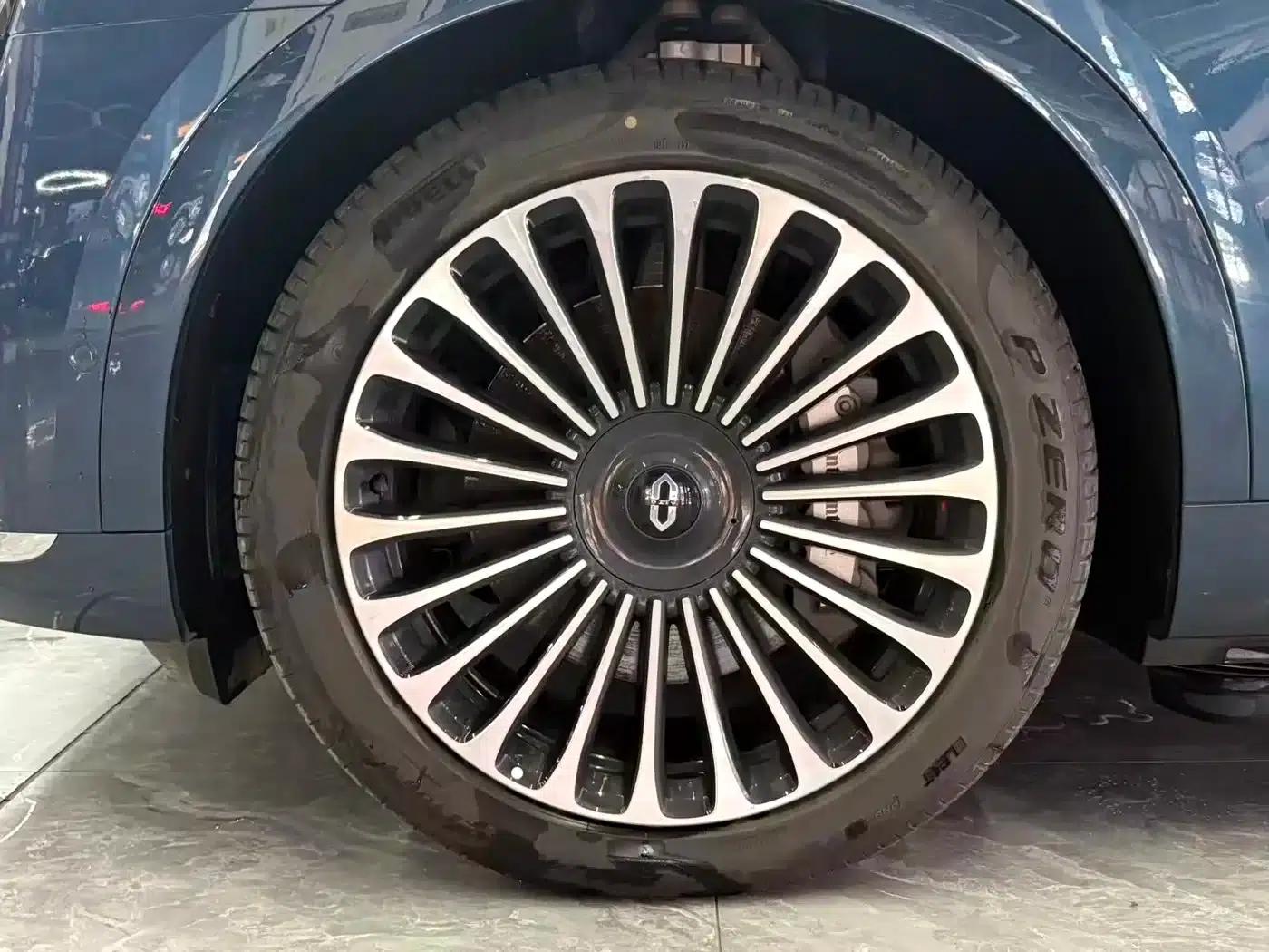 Wenjie M9 2025 Ultra Extended Range Edition 52kWh 6-Seat Version (192-line LiDAR) — миниатюра 4