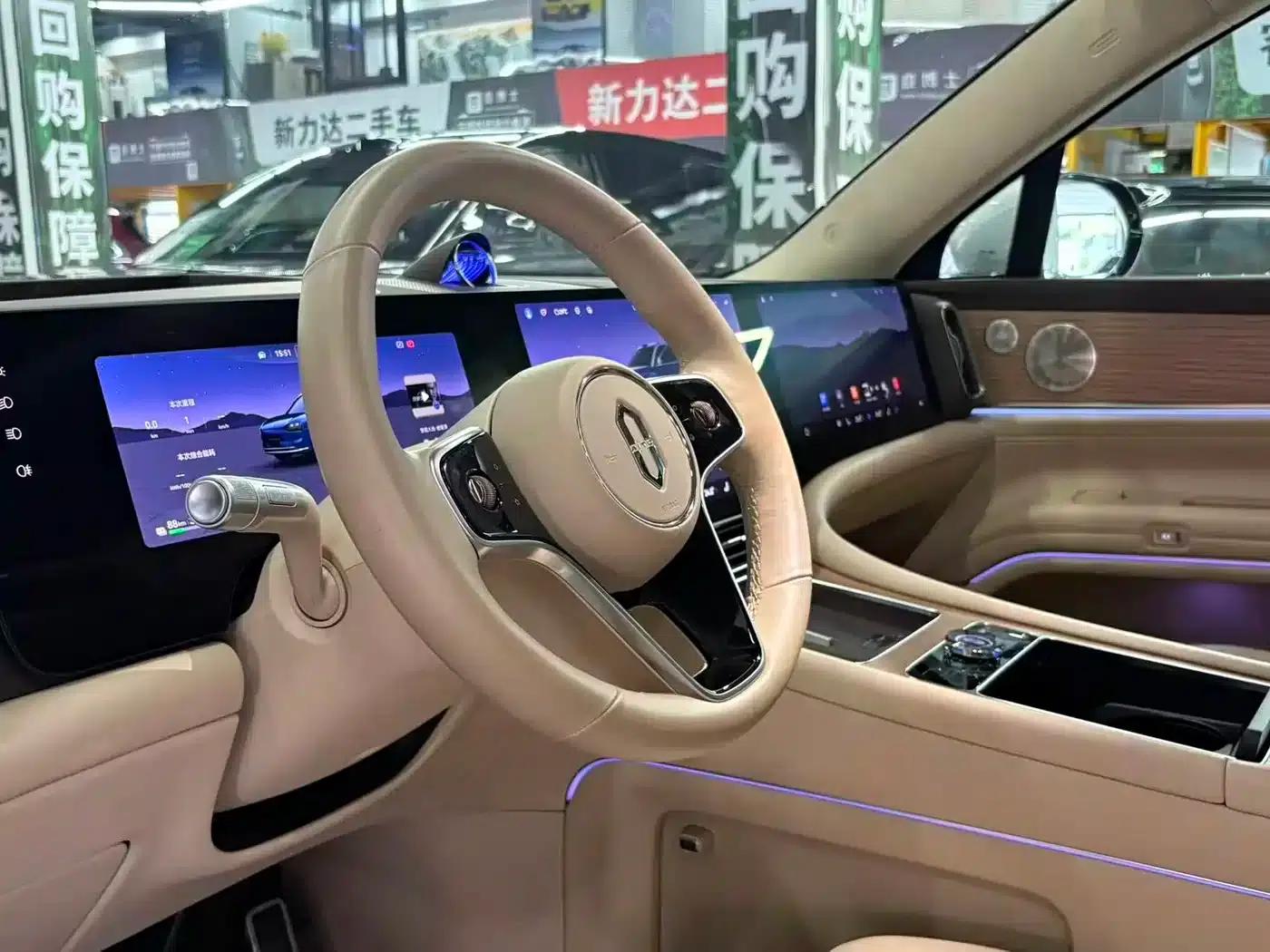 Wenjie M9 2025 Ultra Extended Range Edition 52kWh 6-Seat Version (192-line LiDAR) — миниатюра 7