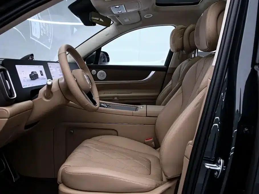 Wenjie M9 2024 Range Extended Ultra Edition 52kWh 5-Seater — миниатюра 12