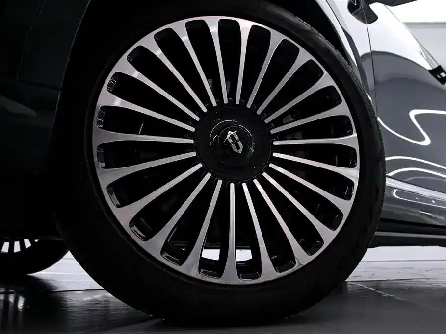 Wenjie M9 2024 Range Extended Ultra Edition 52kWh 5-Seater — миниатюра 16