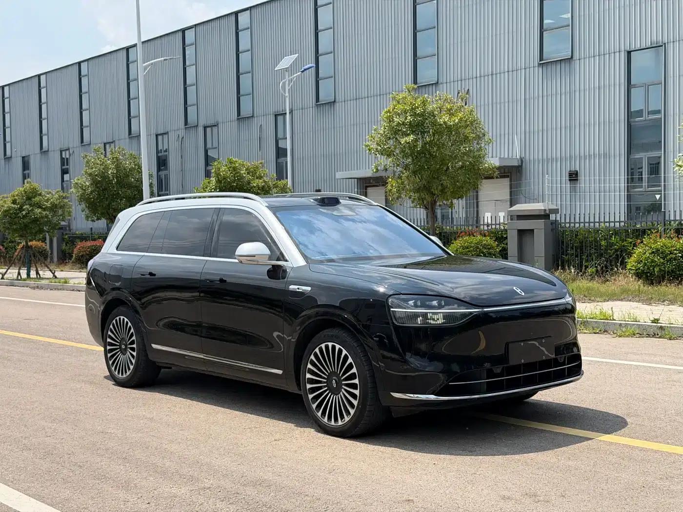 Wenjie M9 2024 Range Extended Max Edition 52kWh 6-Seater — миниатюра 3