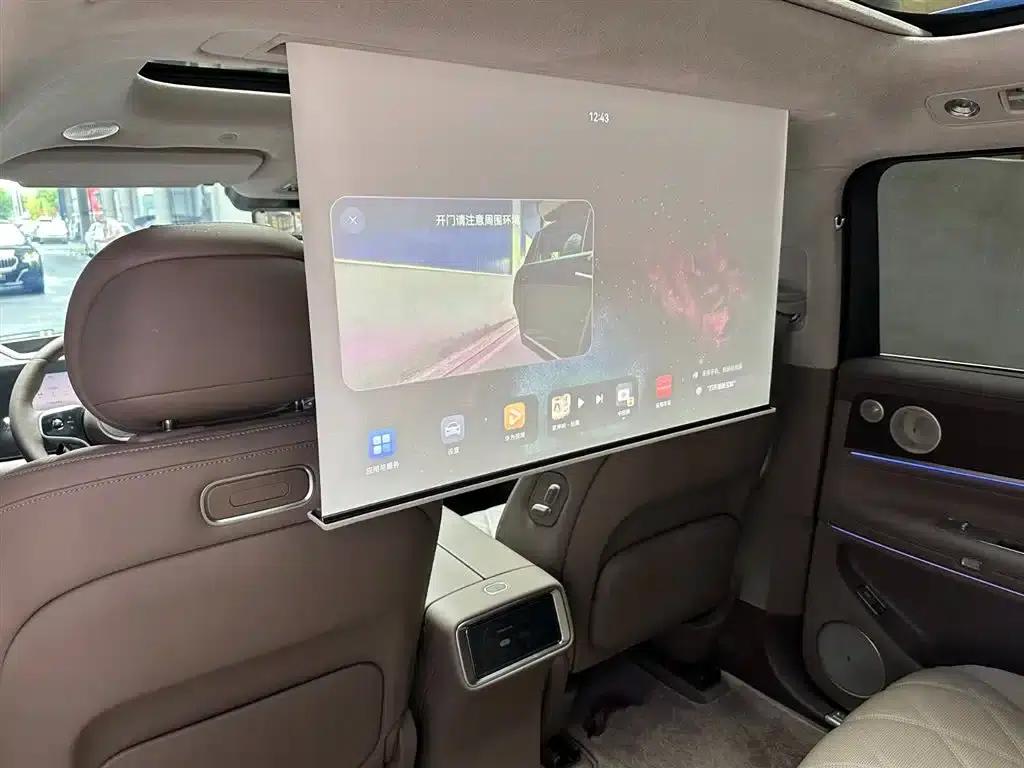 Wenjie M9 2025 Ultra Extended Range Edition (52kWh, 5-seater, 192-line LiDAR) — миниатюра 15