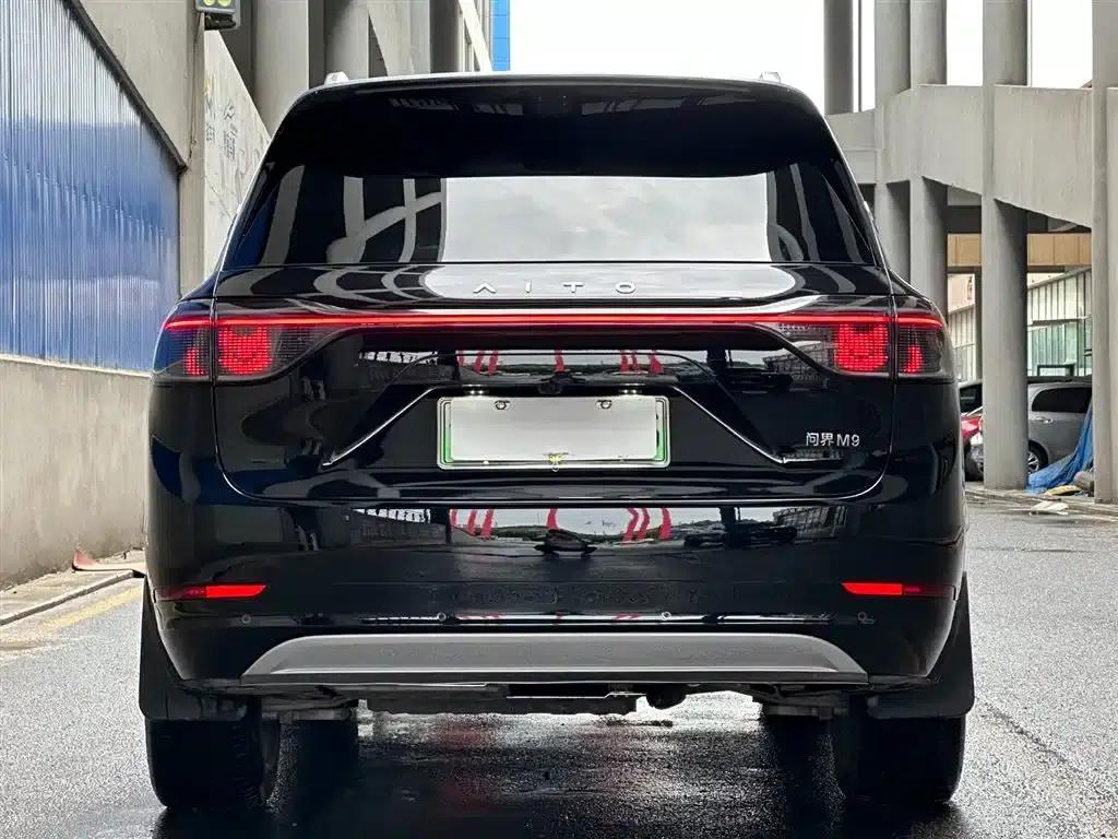 Wenjie M9 2025 Ultra Extended Range Edition (52kWh, 5-seater, 192-line LiDAR) — миниатюра 4