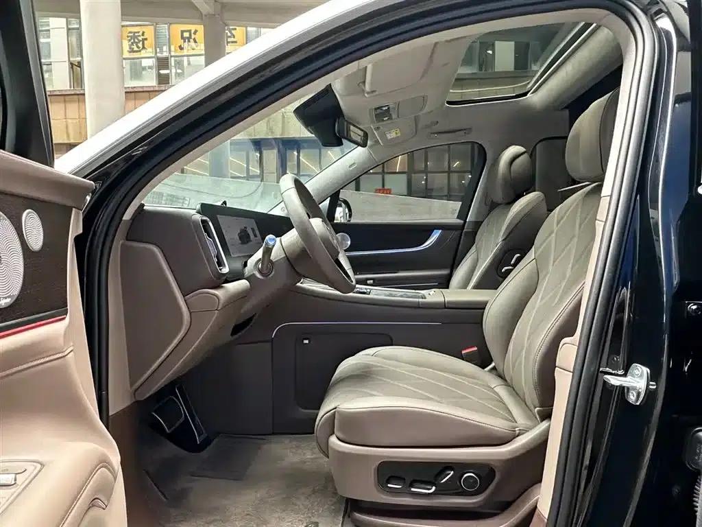 Wenjie M9 2025 Ultra Extended Range Edition (52kWh, 5-seater, 192-line LiDAR) — миниатюра 9