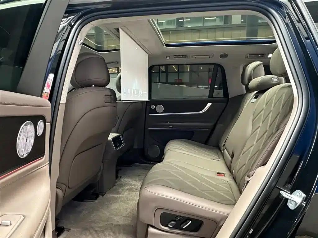 Wenjie M9 2025 Ultra Extended Range Edition (52kWh, 5-seater, 192-line LiDAR) — миниатюра 10