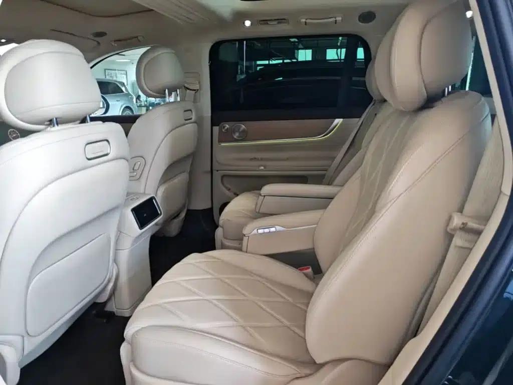 Wenjie M9 2025 Ultra Extended Range Edition 52kWh 6-Seat Version (192-line LiDAR) — миниатюра 17