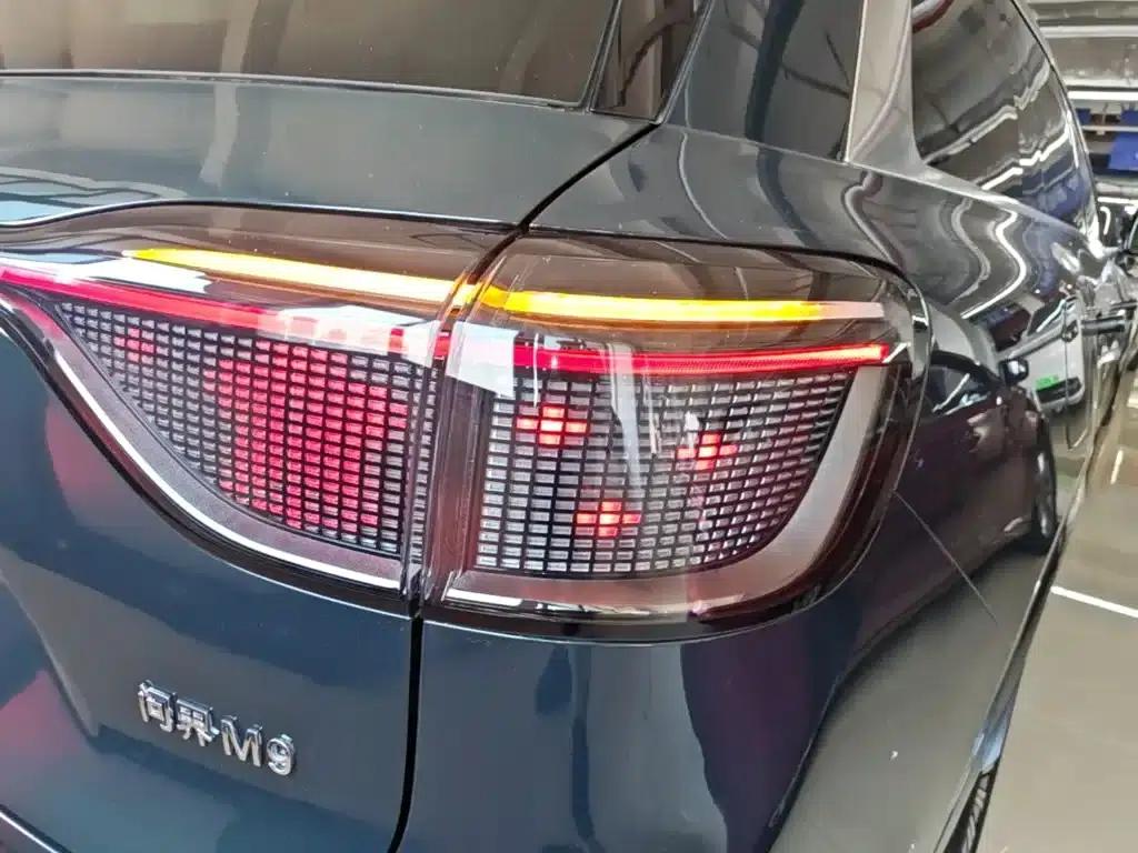 Wenjie M9 2025 Ultra Extended Range Edition 52kWh 6-Seat Version (192-line LiDAR) — миниатюра 8